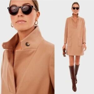 Tuckernuck  Camel Emerson.